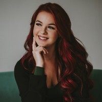 Ella Markham