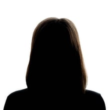 Headshot_Anonymous_Female
